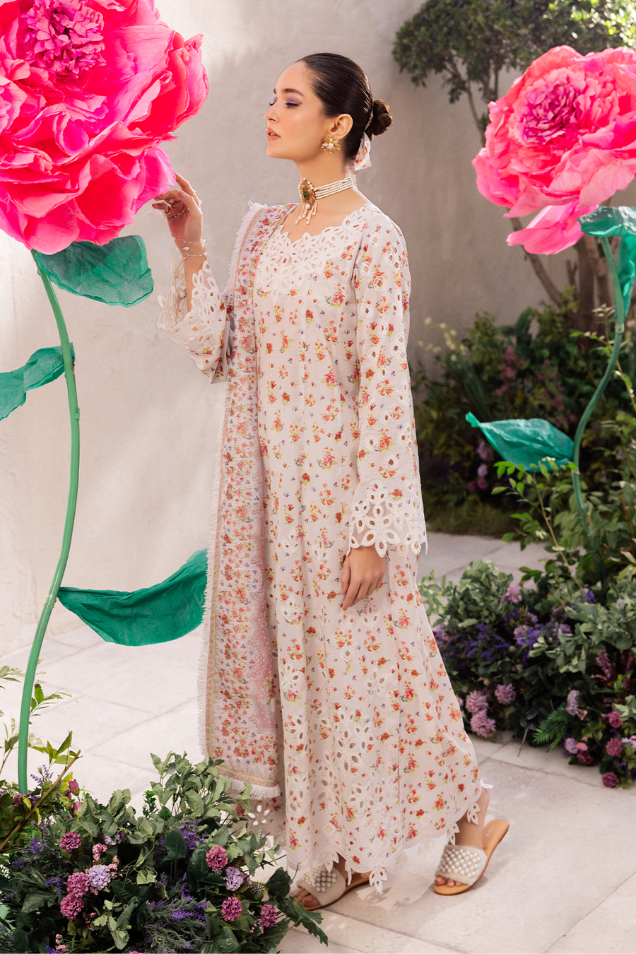 Iznik | Dahlia Embroidered Lawn | DL-05 -  Iznik Luxury - Original Designer Dress - House of Maryam