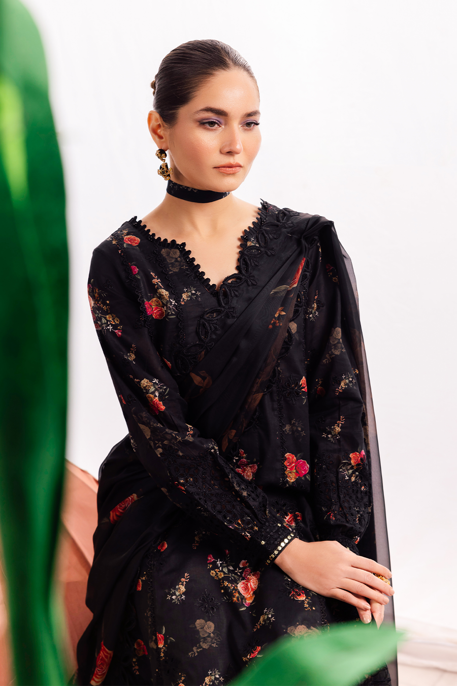 Iznik | Dahlia Embroidered Lawn | DL-08 -  Iznik Luxury - Original Designer Dress - House of Maryam
