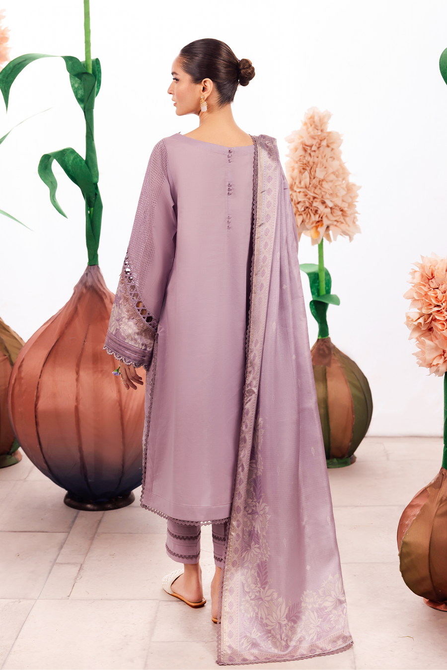 Iznik | Dahlia Embroidered Lawn | DL-04 -  Iznik Luxury - Original Designer Dress - House of Maryam