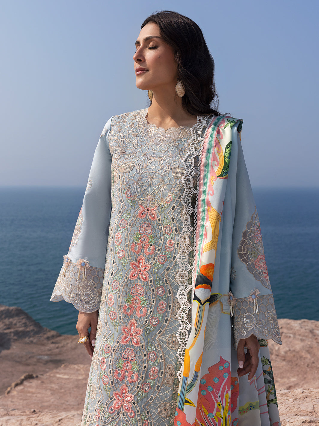 Mahnur | Sirena Luxury Lawn 25 | Luna -  Mahnur Ladies Clothes - Original Designer Dress - House of Maryam