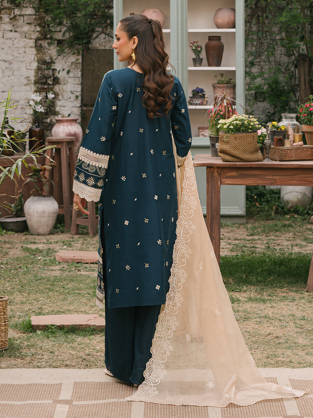 Mahnur | Masakali Luxury Lawn 24 | MK 01 - A -  Mahnur Luxury - Original Designer Dress - House of Maryam
