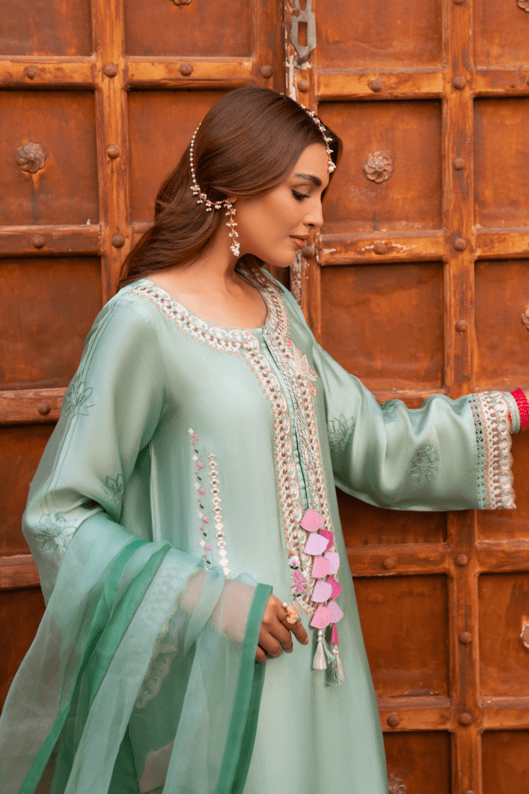 Muntaha | Aangan Eid Edit | Niyara