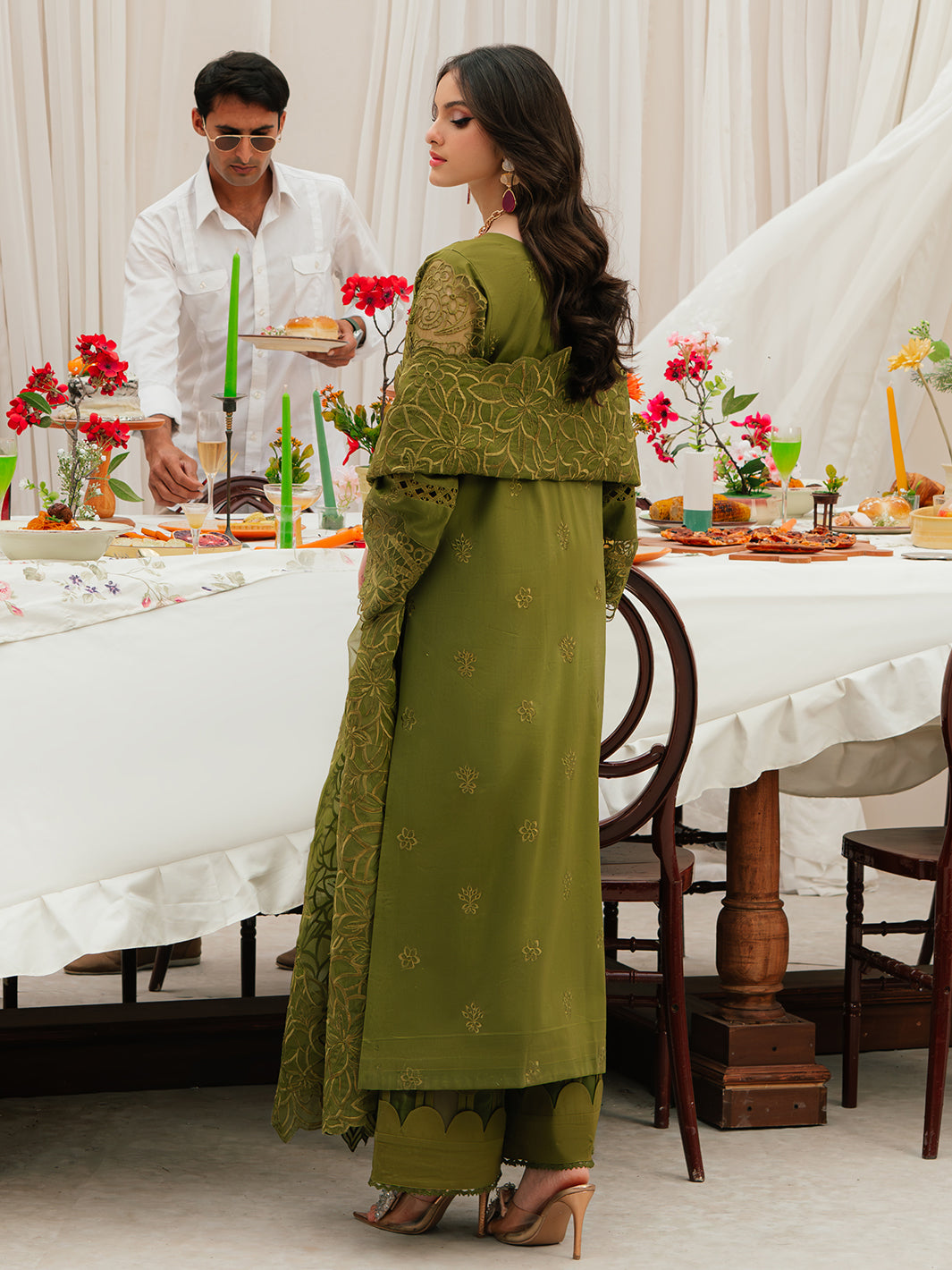 Mahnur | Allenura Luxury Lawn 24 | REVERIE -  Mahnur Luxury - Original Designer Dress - House of Maryam