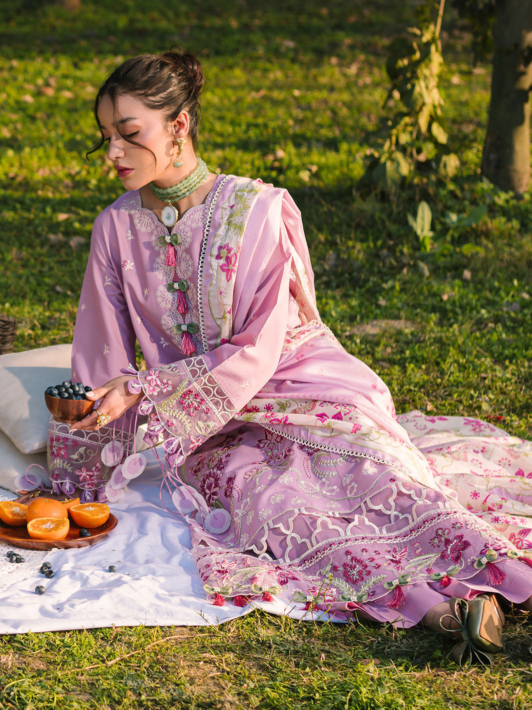 Mahnur | Dahlia Luxury Lawn 25 | Rosa -  Mahnur Ladies Clothes - Original Designer Dress - House of Maryam