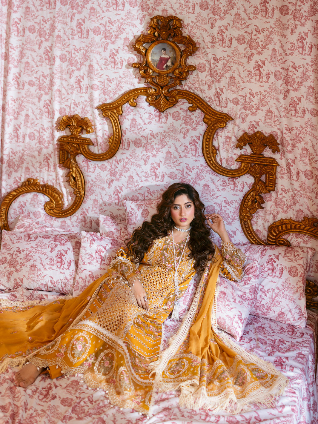 Mahnur | Sophie Luxury Lawn 25 | Rosy -  Mahnur Ladies Clothes - Original Designer Dress - House of Maryam