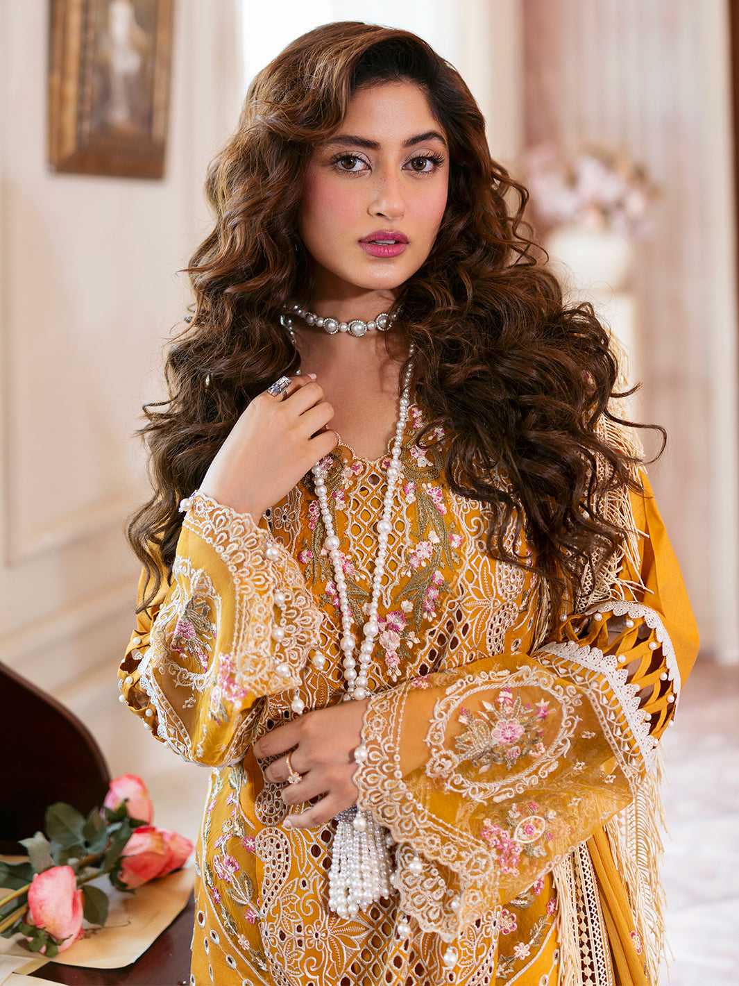 Mahnur | Sophie Luxury Lawn 25 | Rosy -  Mahnur Ladies Clothes - Original Designer Dress - House of Maryam