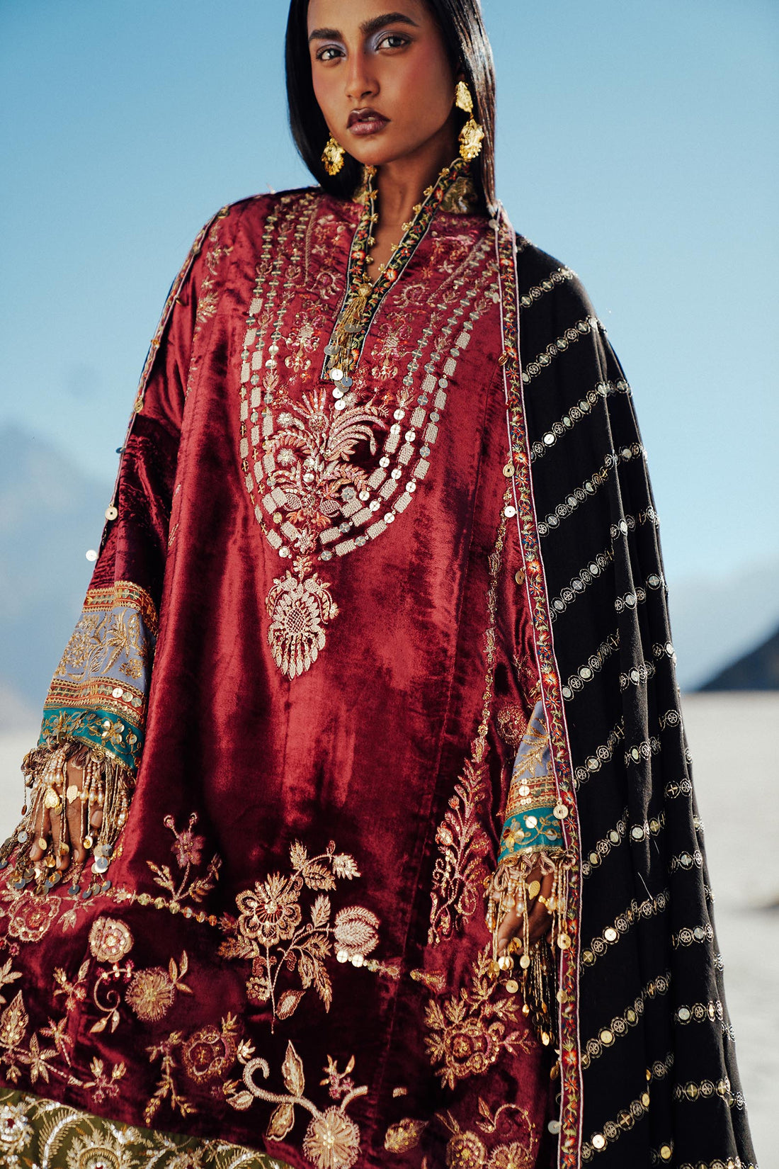Sana Safinaz | Winter Shawl 24 | Velvet V241-002-3CP -  Sana Safinaz Ladies Clothes - Original Designer Dress - House of Maryam