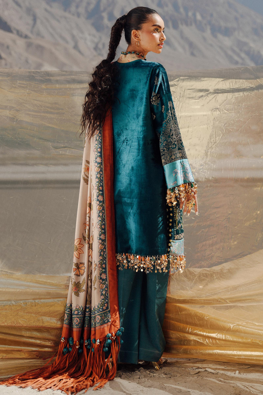 Sana Safinaz | Winter Shawl 24 | Velvet V241-003-3CP -  Sana Safinaz Ladies Clothes - Original Designer Dress - House of Maryam