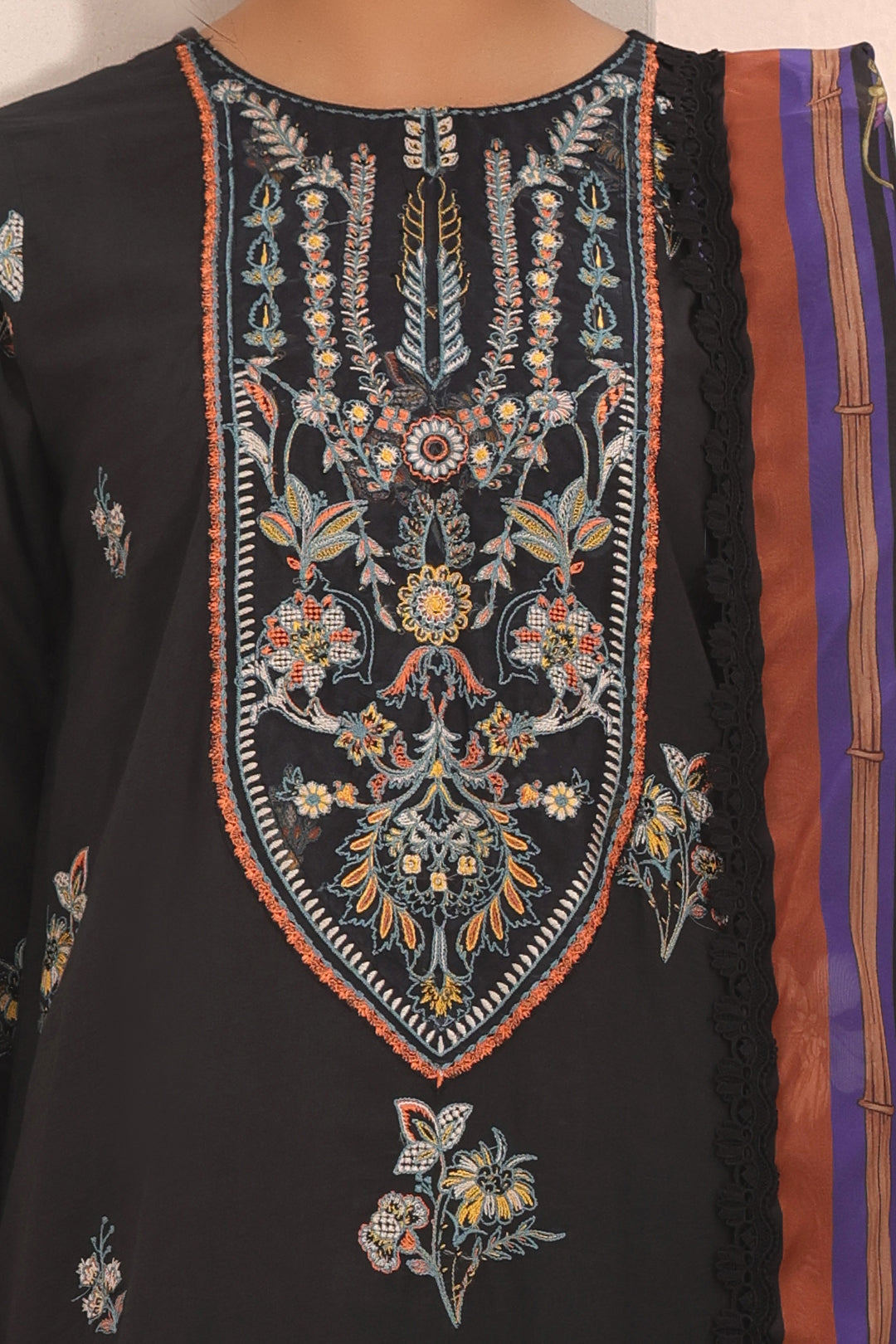 Zellbury | Unstitched 3 Piece Cambric | Embroidered Shirt Shalwar Dupatta - 1547 -  Zellbury Women Signature Unstitched - Original Designer Dress - House of Maryam