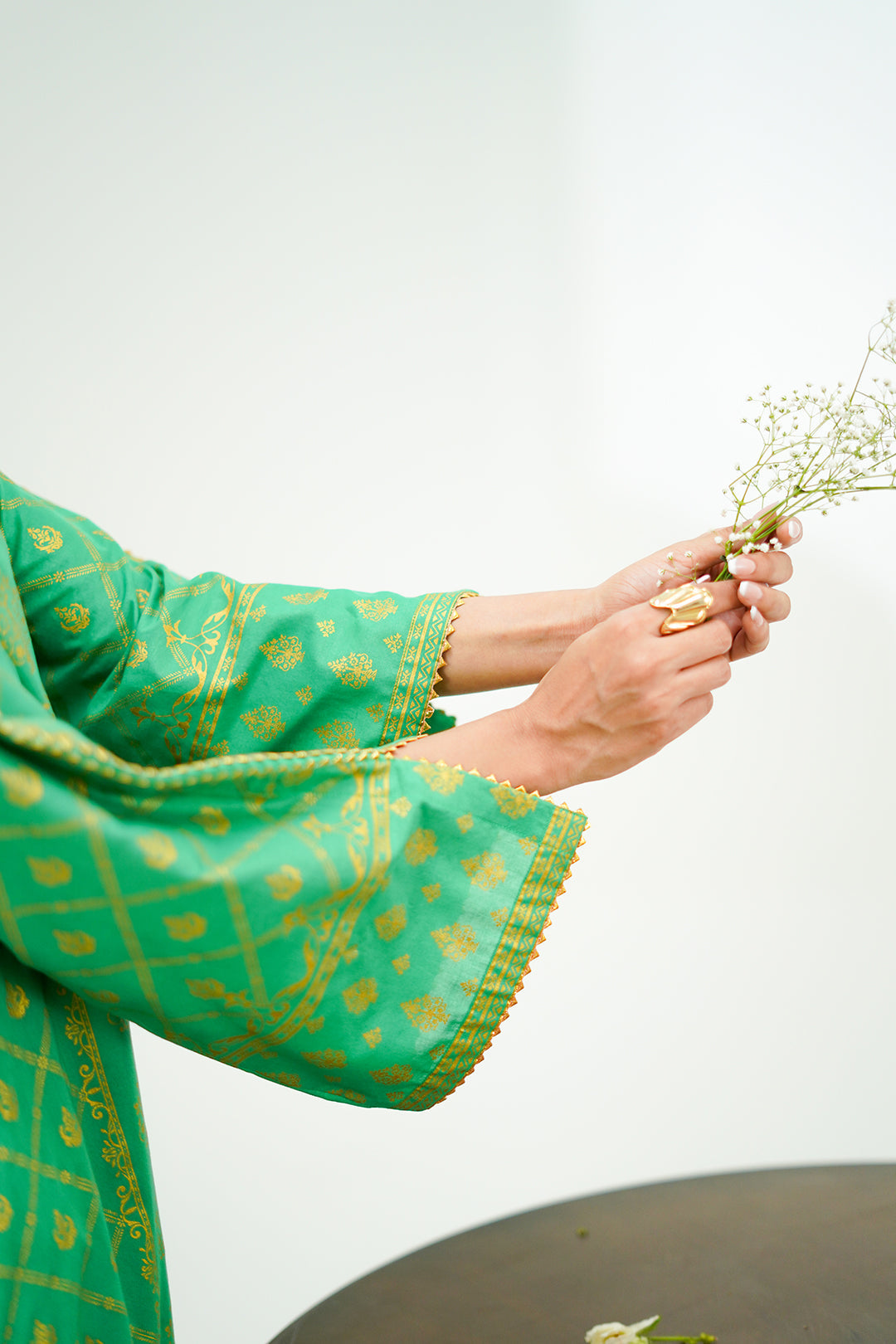 Zellbury | Unstitched 3 Piece Lawn | Shirt Shalwar Dupatta - 1237 -  Zellbury Women Essential Unstitched - Original Designer Dress - House of Maryam