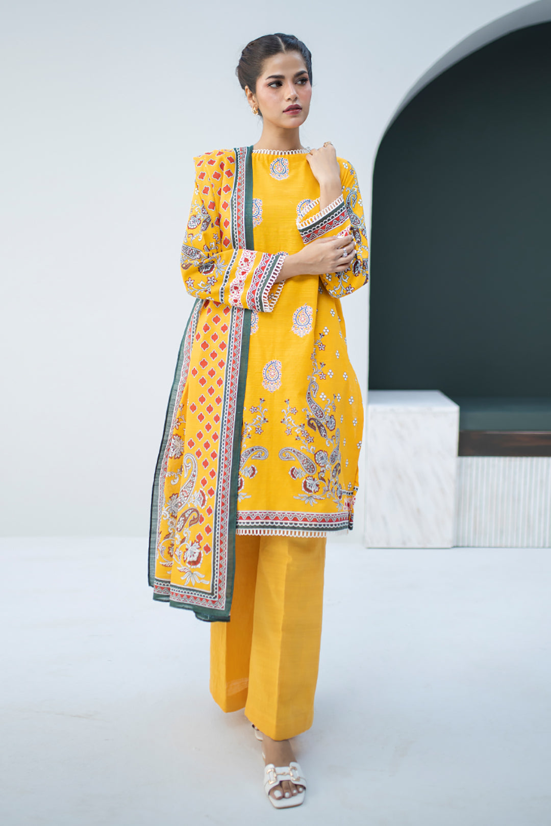 Zellbury | Unstitched 3 Piece Khaddar | Embroidered Shirt Dupatta - 0799 -  Zellbury Women Essential Unstitched - Original Designer Dress - House of Maryam