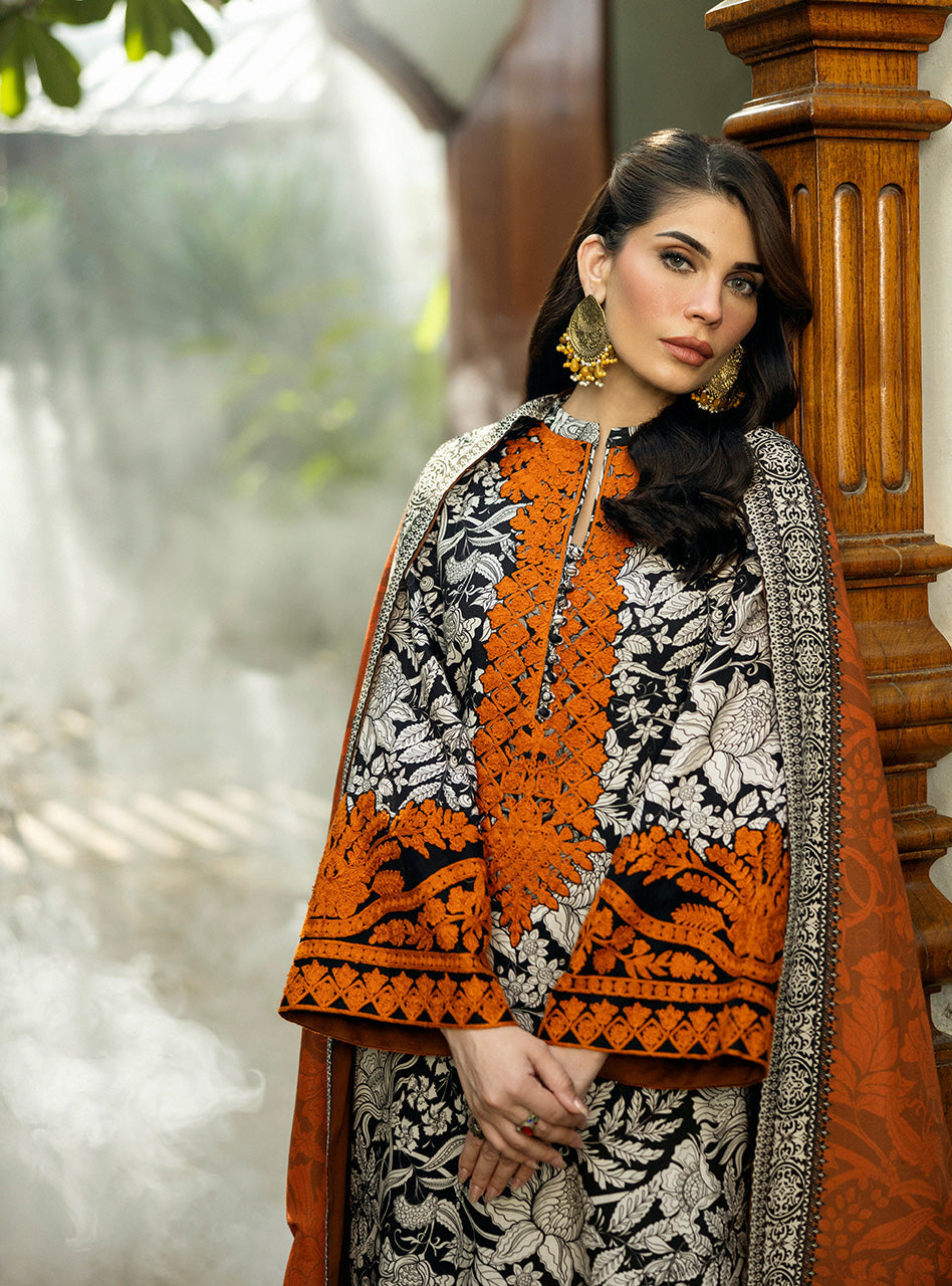 Zainab Chottani | Winter Shawls 24 | Mysha -  Zainab Chottani Ladies Clothes - Original Designer Dress - House of Maryam