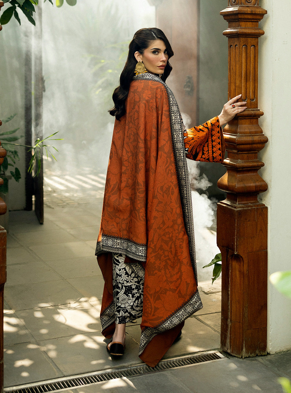 Zainab Chottani | Winter Shawls 24 | Mysha -  Zainab Chottani Ladies Clothes - Original Designer Dress - House of Maryam
