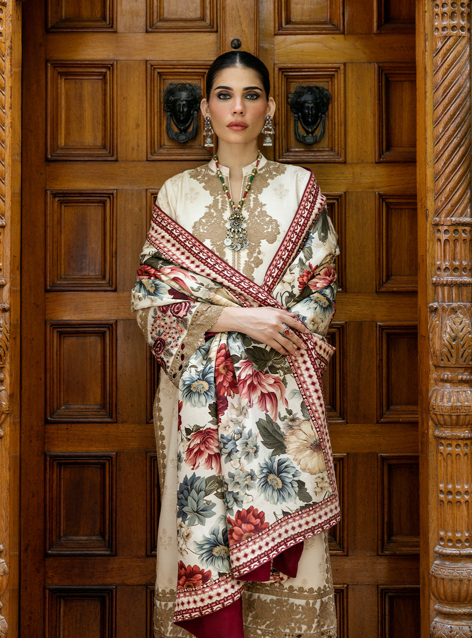 Zainab Chottani | Winter Shawls 24 |  Shyna -  Zainab Chottani Ladies Clothes - Original Designer Dress - House of Maryam