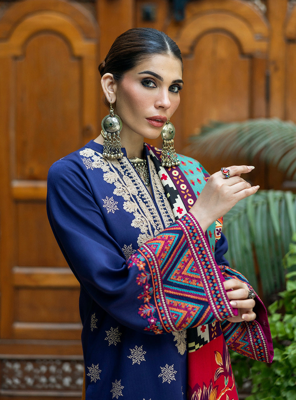 Zainab Chottani | Winter Shawls 24 |Maya -  Zainab Chottani Ladies Clothes - Original Designer Dress - House of Maryam