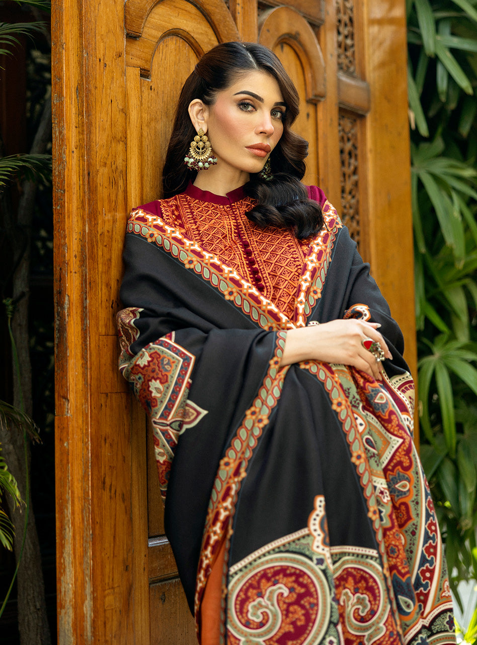 Zainab Chottani | Winter Shawls 24 |  Sila -  Zainab Chottani Ladies Clothes - Original Designer Dress - House of Maryam