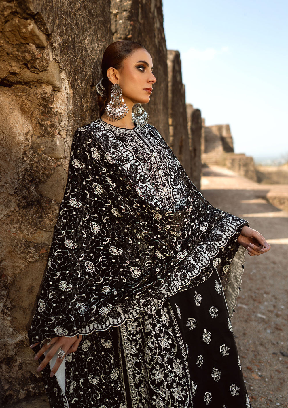 Aik Atelier | Pardes Lawn 24 | LOOK 08 -  Aik Atelier Luxury - Original Designer Dress - House of Maryam