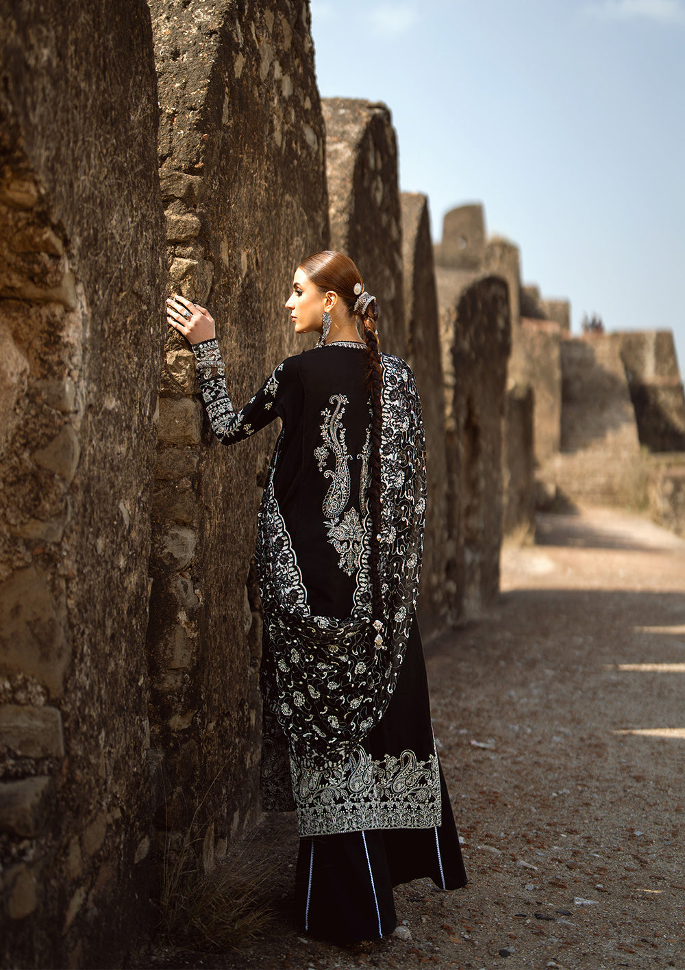 Aik Atelier | Pardes Lawn 24 | LOOK 08 -  Aik Atelier Luxury - Original Designer Dress - House of Maryam