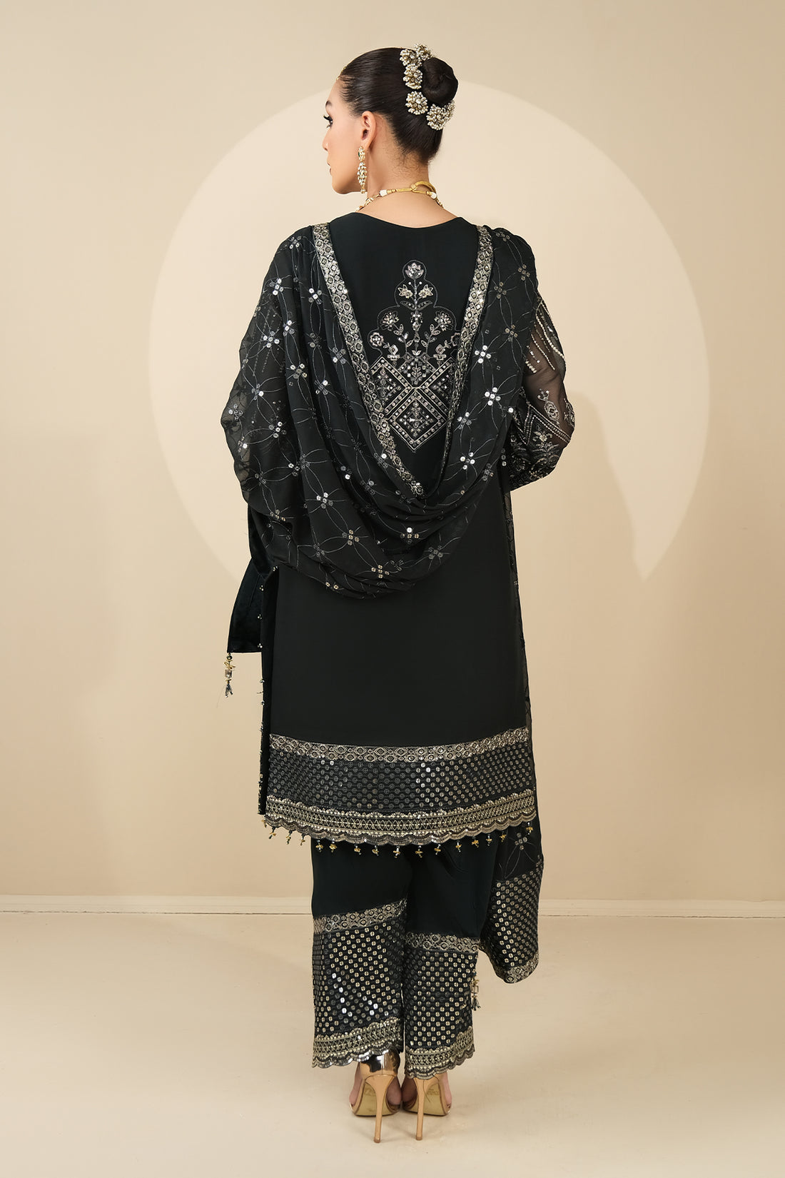 Alizeh | Formals Collection | MINERVA UF-V03D04 -  Alizeh Formal - Original Designer Dress - House of Maryam