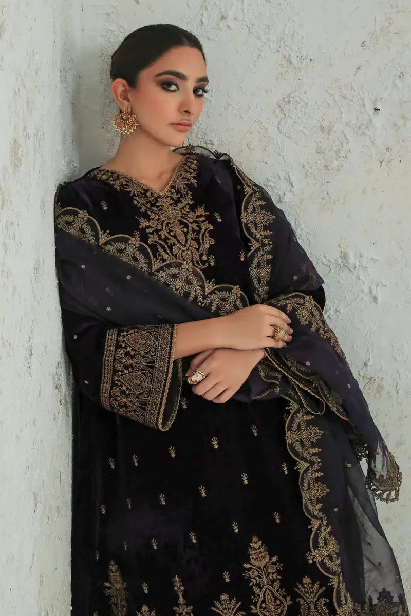 Baroque | Jahanara Luxury Velvet 23 | UF-239 -  Baroque Formal - Original Designer Dress - House of Maryam