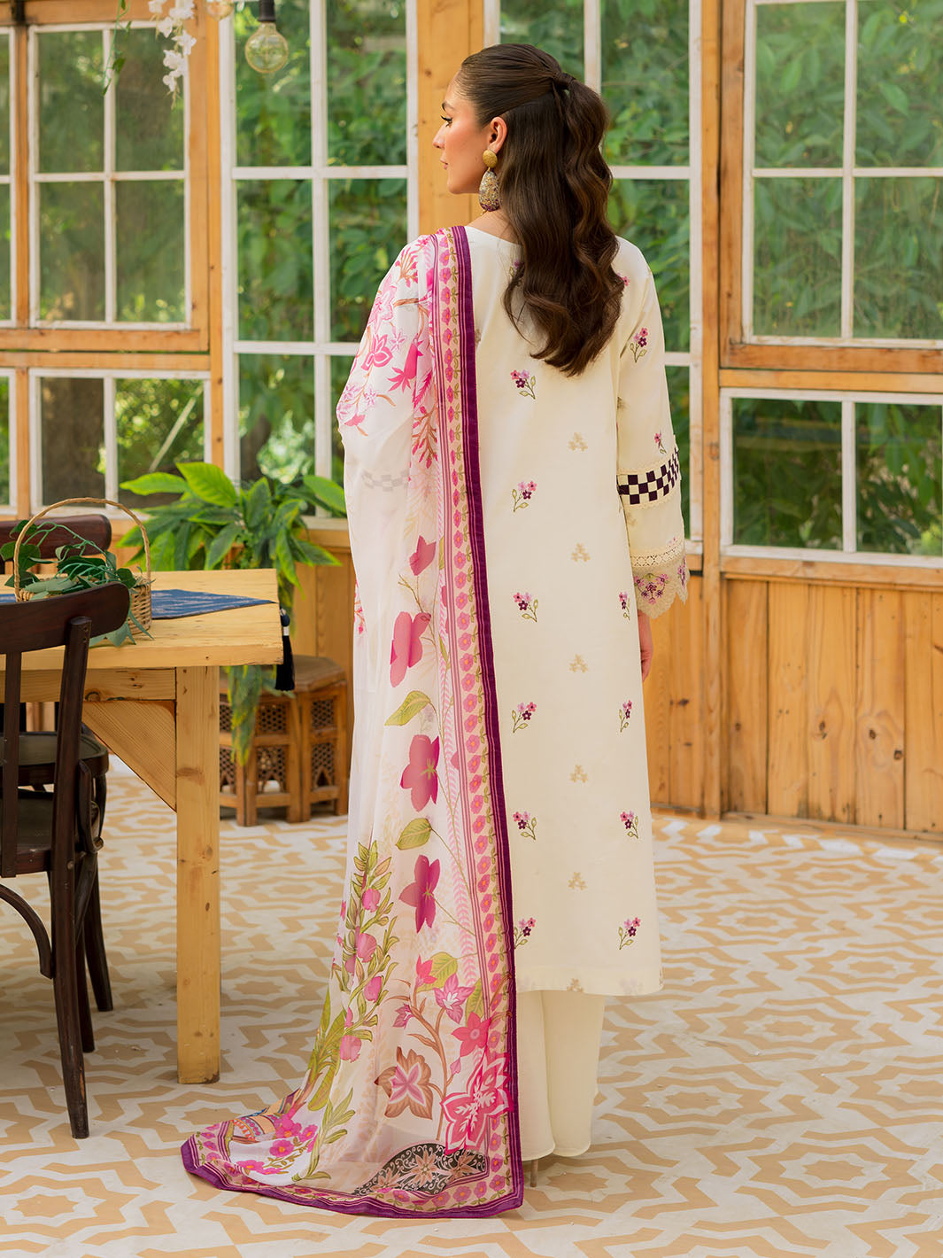 Mahnur | Bella Lawn 24 | BL - 04 -  Mahnur Luxury - Original Designer Dress - House of Maryam