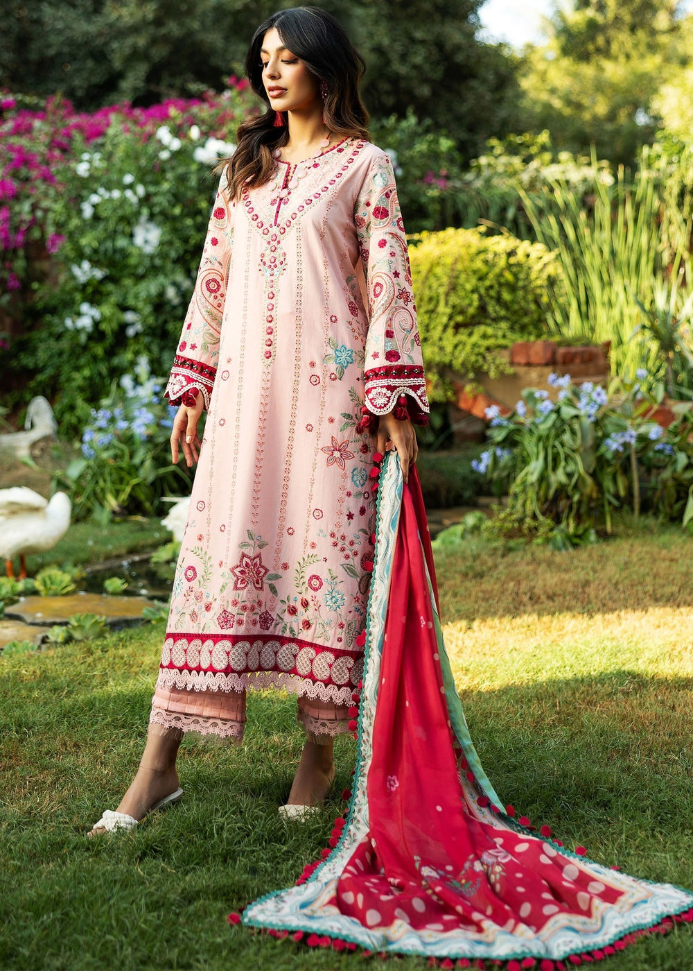 Sadaf Fawad Khan | Siraa Lawn 25 | PAISLEY GARDEN - B -  Sadaf Fawad Khan Ladies Clothes - Original Designer Dress - House of Maryam