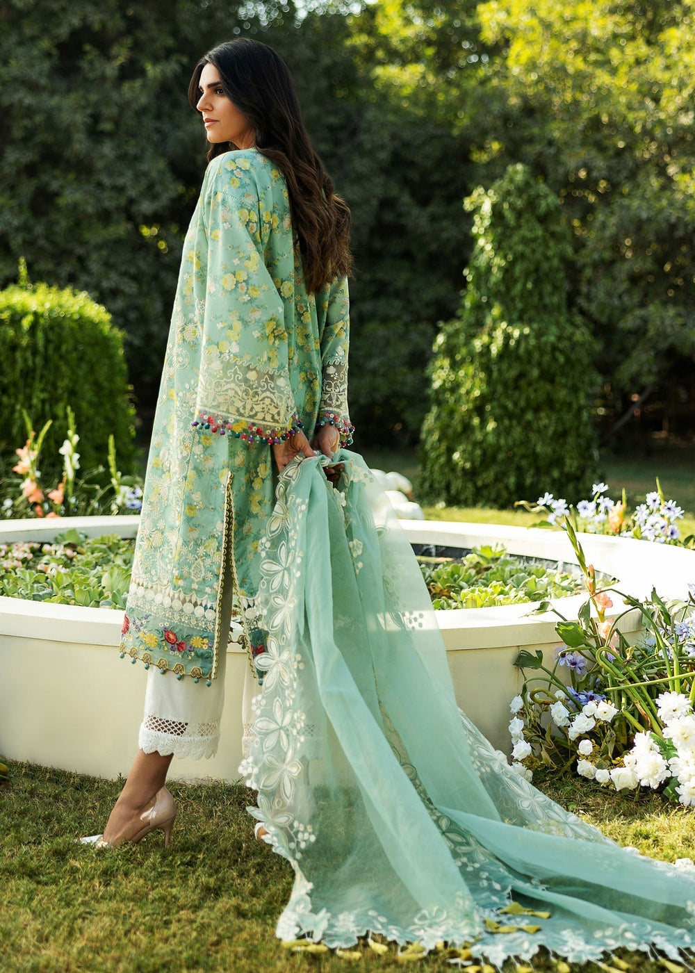 Sadaf Fawad Khan | Siraa Lawn 25 | BLOOM - B -  Sadaf Fawad Khan Ladies Clothes - Original Designer Dress - House of Maryam