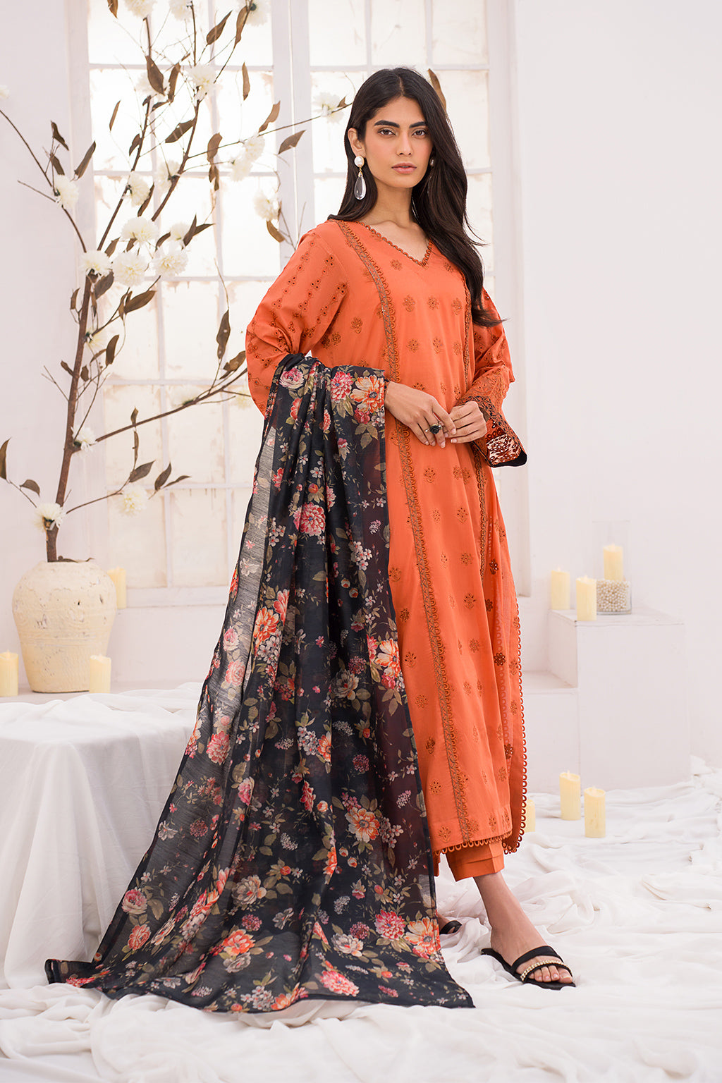 Iznik | Lawnkari 24 | UE-162 LEAFLET -  Iznik Formal - Original Designer Dress - House of Maryam