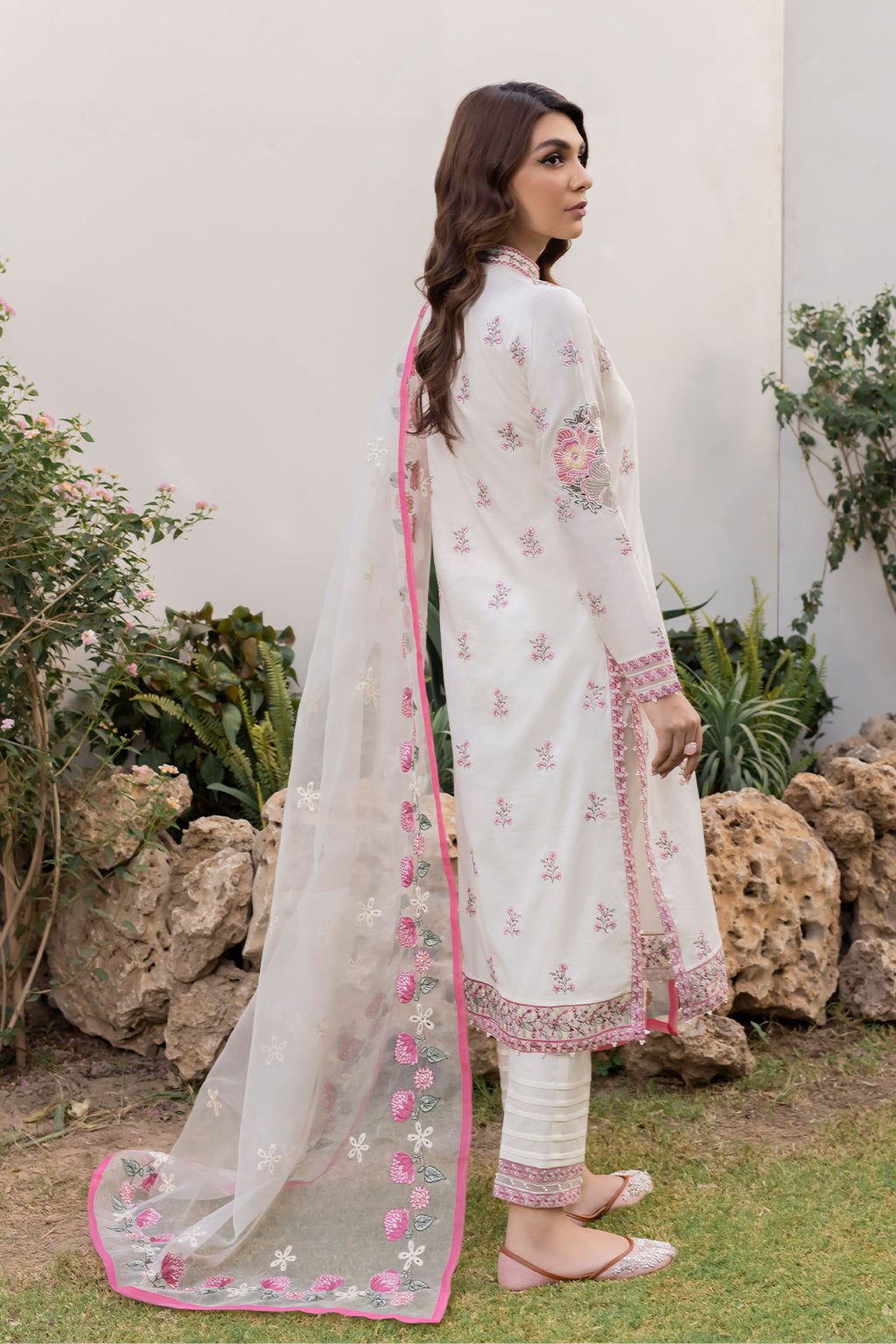 Iznik | Lawnkari 24 | UE-157 CANDYTUFT -  Iznik Formal - Original Designer Dress - House of Maryam