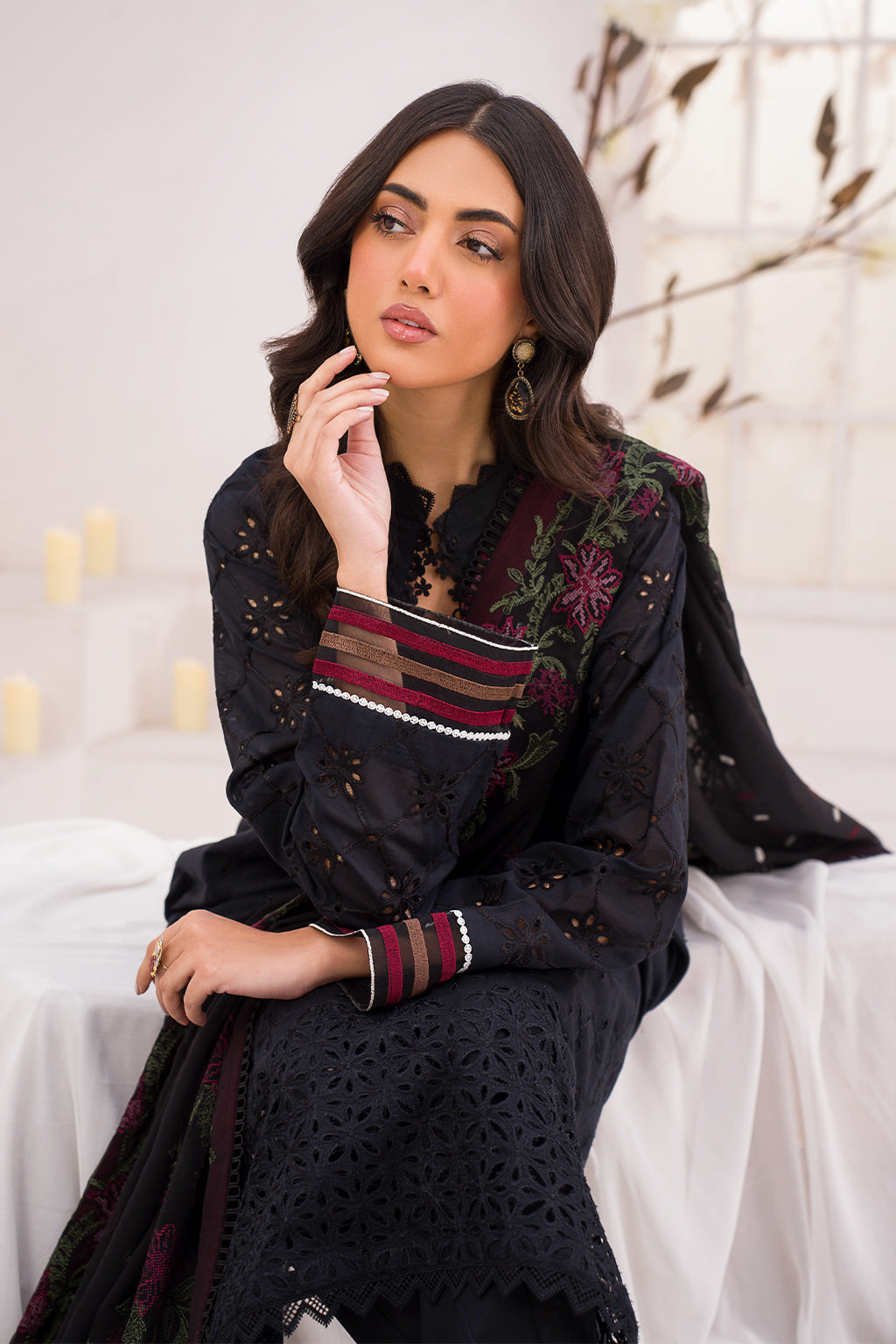 Iznik | Lawnkari 24 | UE-200 GARRULOUS -  Iznik Formal - Original Designer Dress - House of Maryam