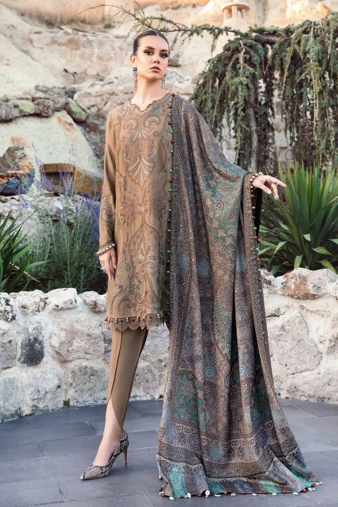 Maria B | M Prints Winter 23 | MPT-2003-A -  Maria B Luxury - Original Designer Dress - House of Maryam