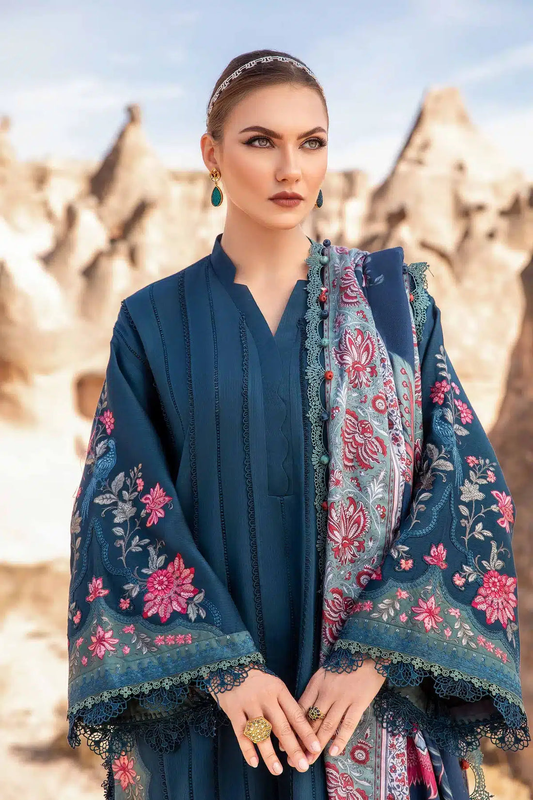 Maria B | M Prints Winter 23 | MPT-2005-B -  Maria B Luxury - Original Designer Dress - House of Maryam