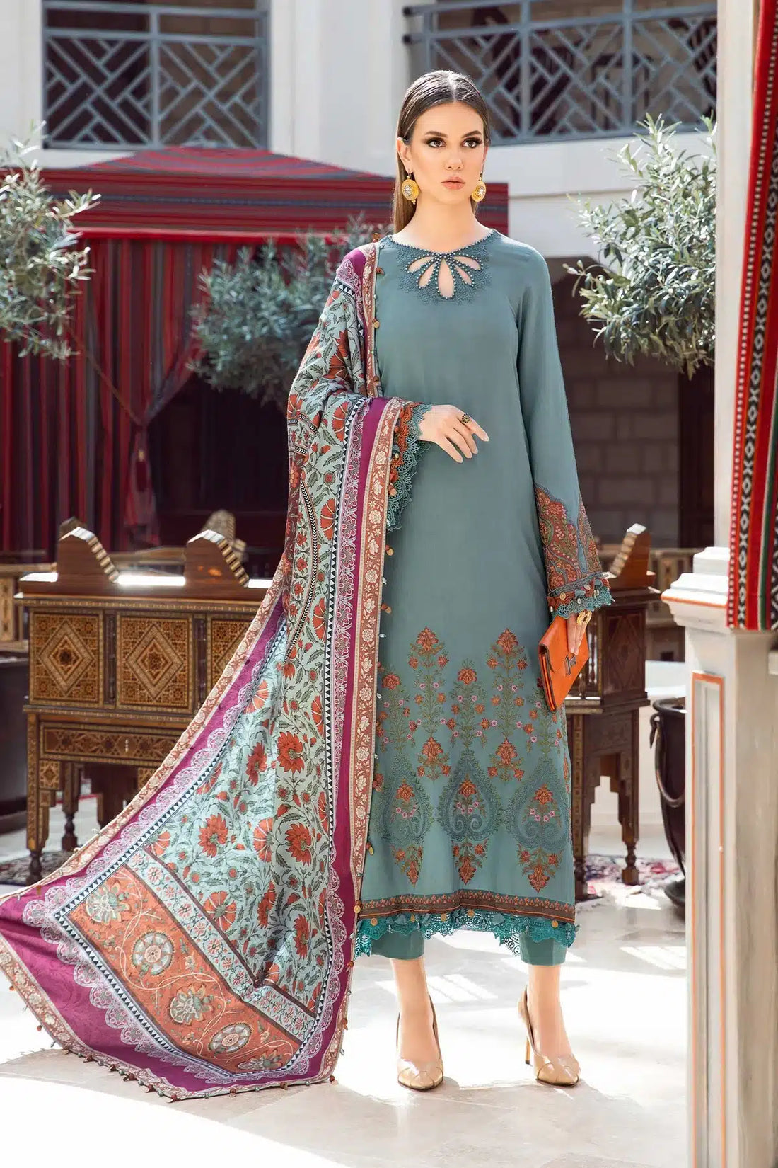 Maria B | M Prints Winter 23 | MPT-2006-A -  Maria B Luxury - Original Designer Dress - House of Maryam
