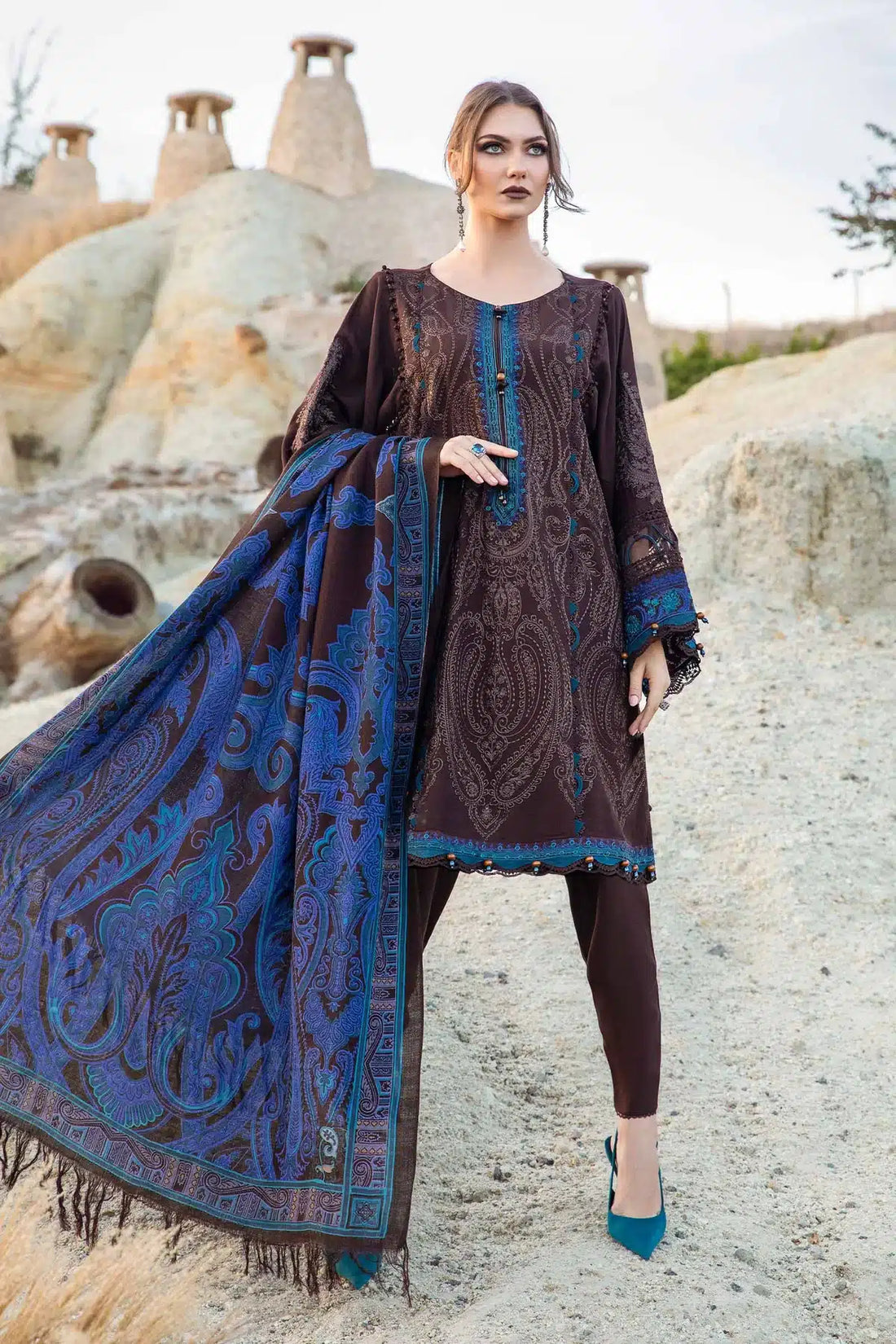 Maria B | M Prints Winter 23 | MPT-2008-B -  Maria B Luxury - Original Designer Dress - House of Maryam