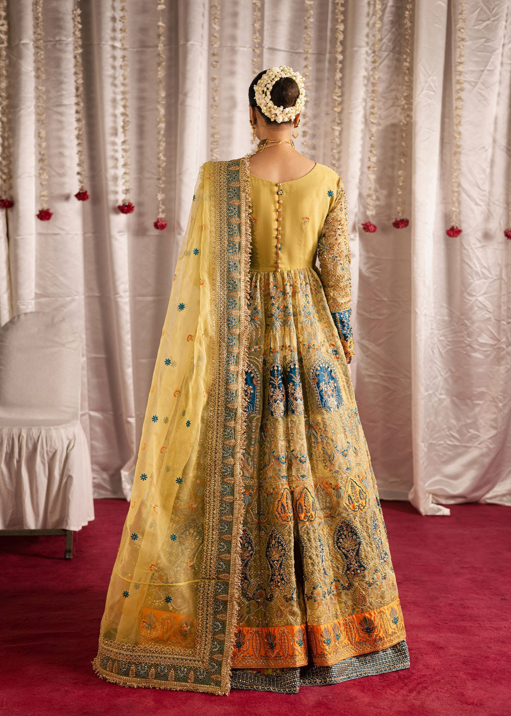 Maria Osama Khan | Jhil Mil Wedding Festive | Sunehri - Maria Osama