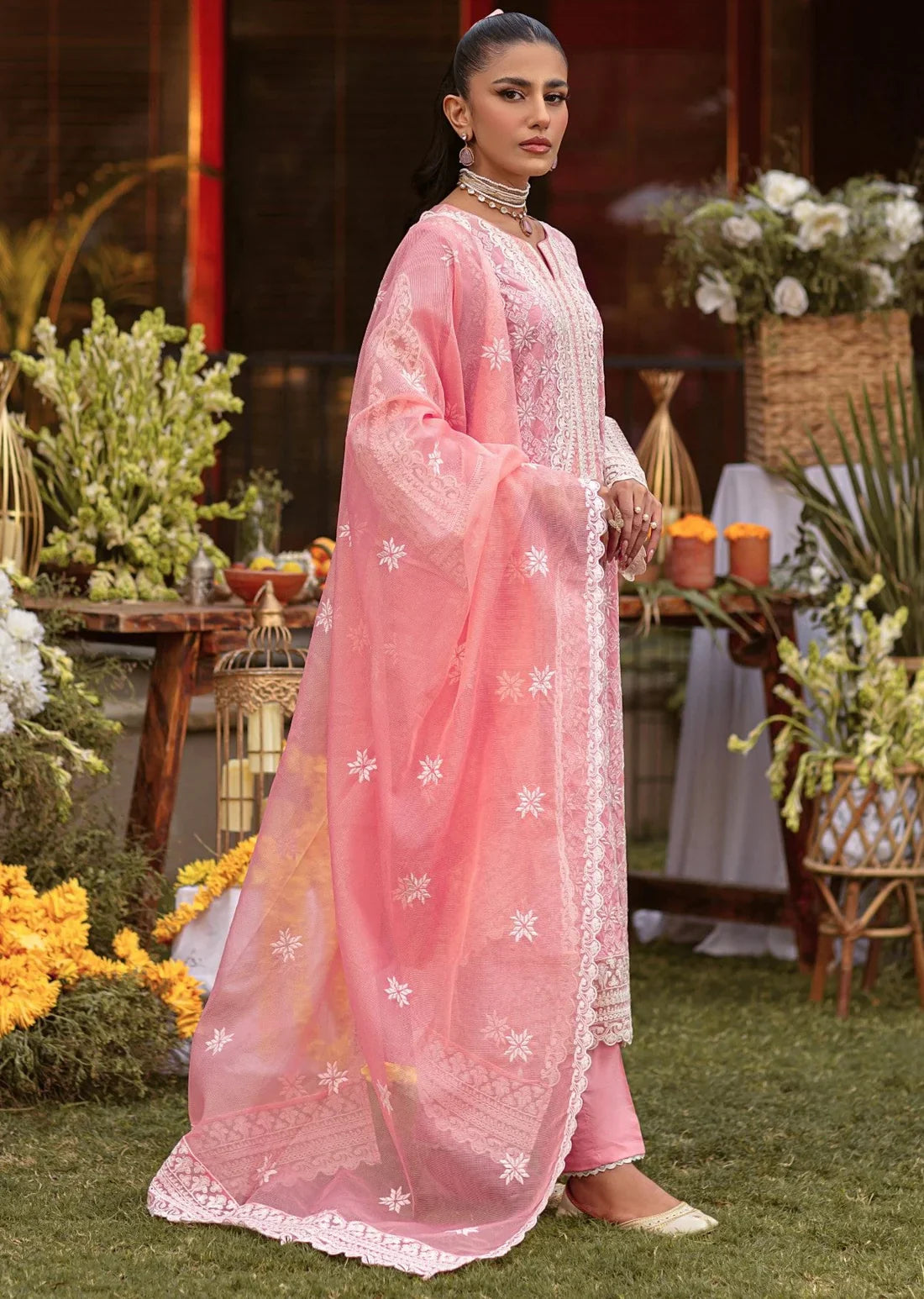 Mohagni | Muntazir Luxury Lawn 24 | MGZ-12 -  Mohagni Luxury - Original Designer Dress - House of Maryam