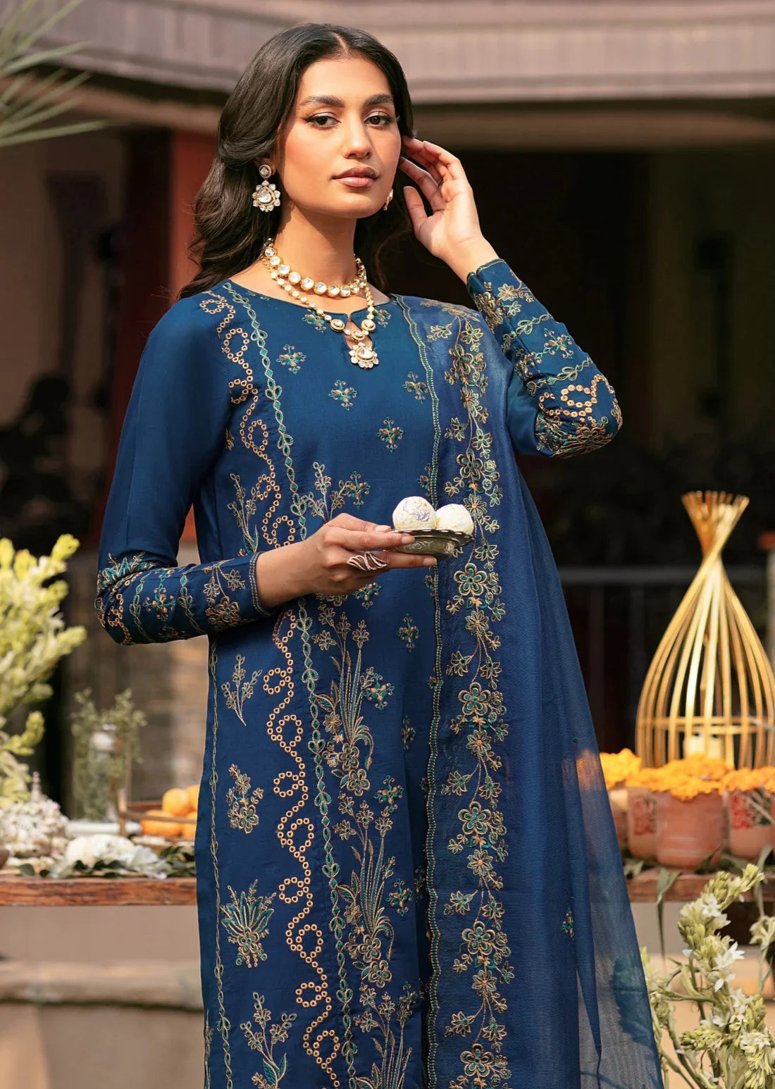 Mohagni | Muntazir Luxury Lawn 24 | CM-06 -  Mohagni Luxury - Original Designer Dress - House of Maryam