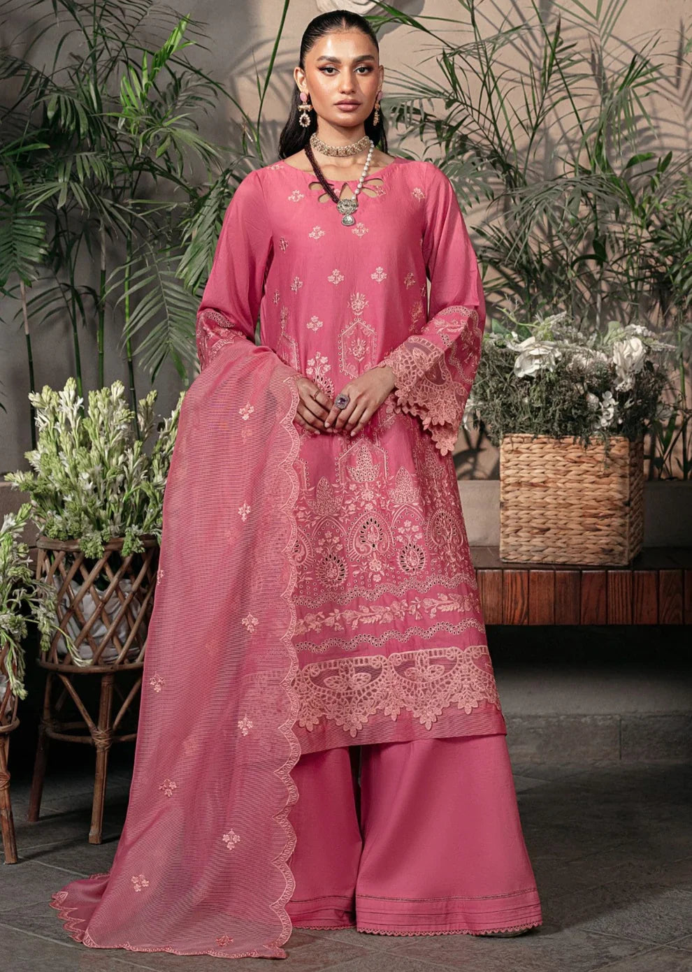 Mohagni | Muntazir Luxury Lawn 24 | CM-08 -  Mohagni Luxury - Original Designer Dress - House of Maryam