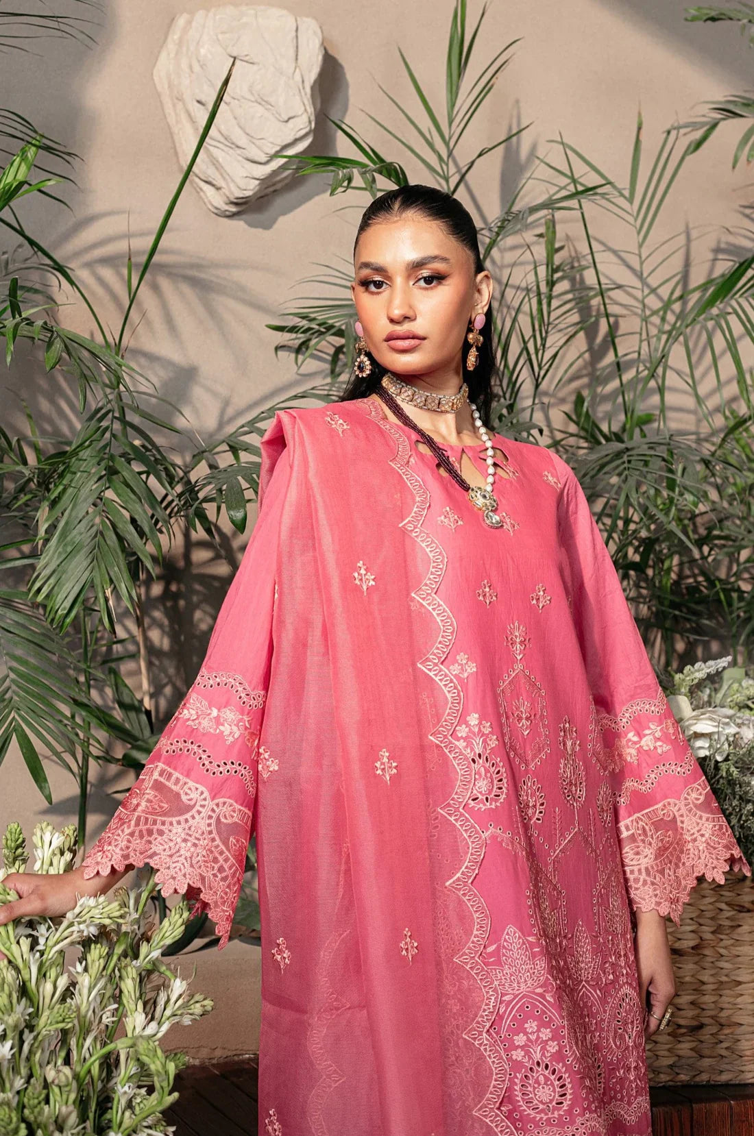 Mohagni | Muntazir Luxury Lawn 24 | CM-08 -  Mohagni Luxury - Original Designer Dress - House of Maryam
