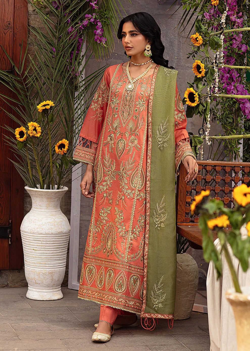 Mohagni | Muntazir Luxury Lawn 24 | CM-09 -  Mohagni Luxury - Original Designer Dress - House of Maryam
