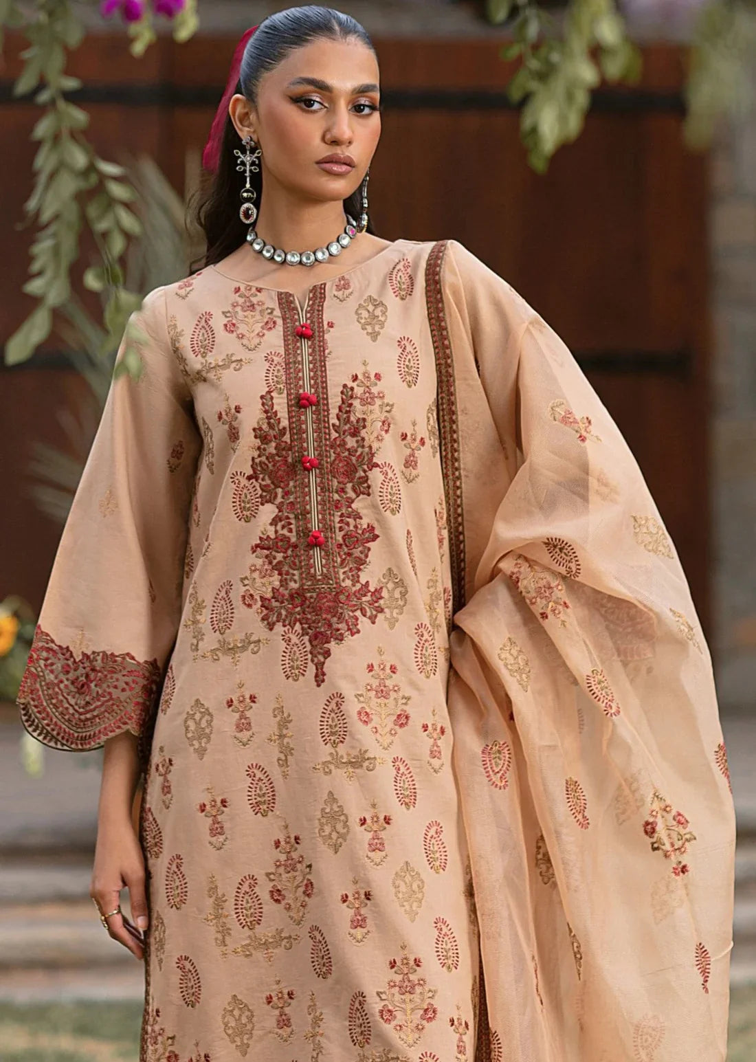 Mohagni | Muntazir Luxury Lawn 24 | CM-11 -  Mohagni Luxury - Original Designer Dress - House of Maryam
