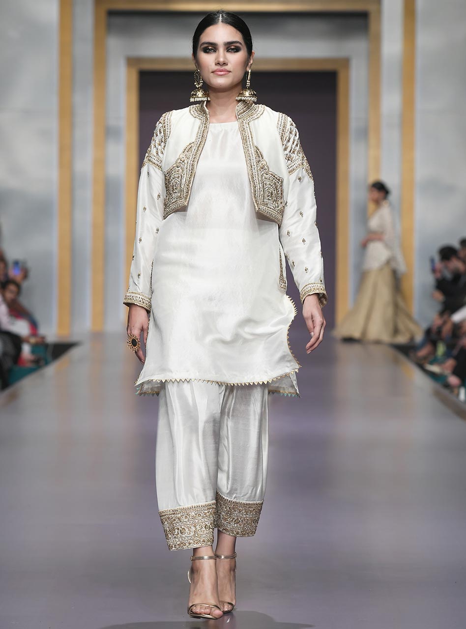 Zainab Chottani | Semi Formals | MEHRAB -  Zainab Chottani Formal - Original Designer Dress - House of Maryam