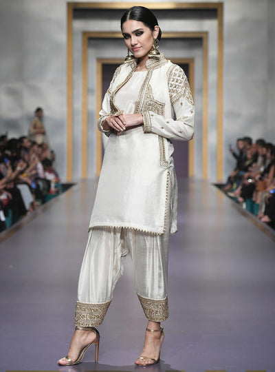 Zainab Chottani | Semi Formals | MEHRAB -  Zainab Chottani Formal - Original Designer Dress - House of Maryam