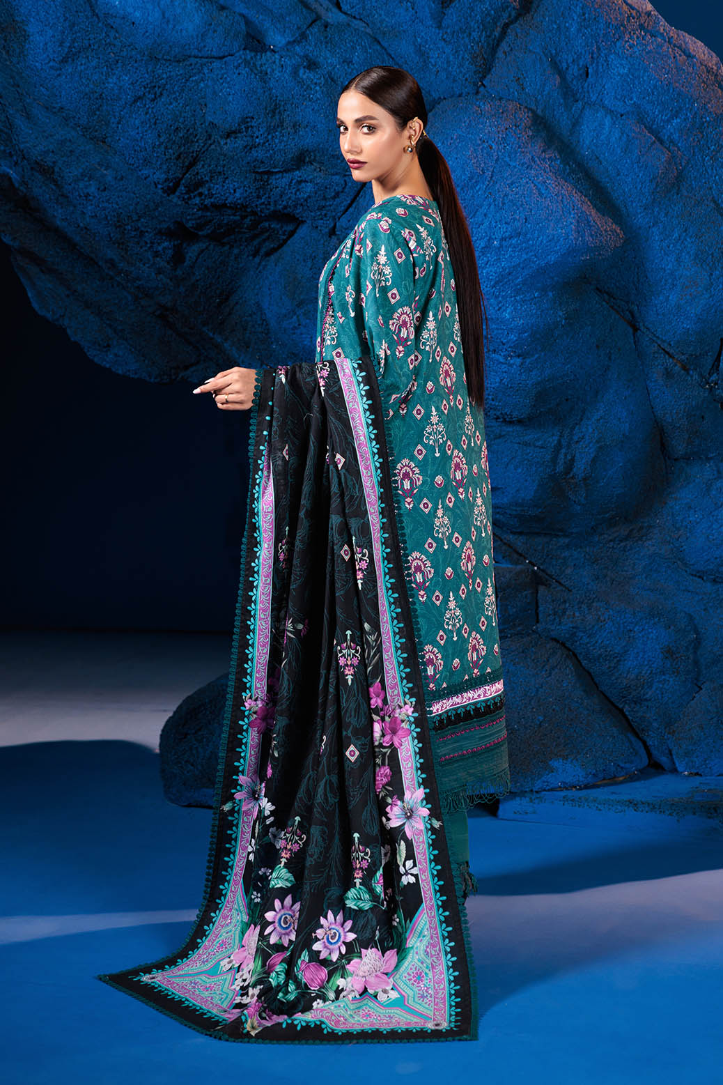 Bonanza Satrangi | Kay A King 3 Pc (2W24BP3P33) -  Bonanza Satrangi Unstitched - Original Designer Dress - House of Maryam