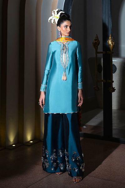 Haute Form | Diva Formals | Floral Applique -  Haute Form Ladies Clothes - Original Designer Dress - House of Maryam