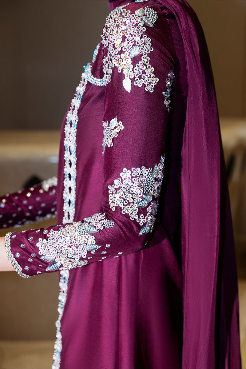 Haute Form | Diva Formals | Bejewelled -  Haute Form Ladies Clothes - Original Designer Dress - House of Maryam