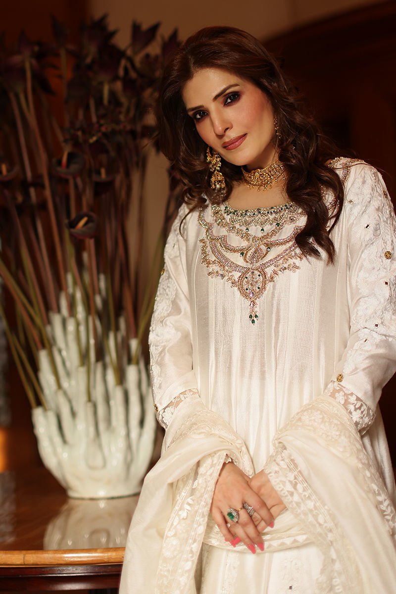 Aisha Imran | Luxury Pret | Vanniya, image 3