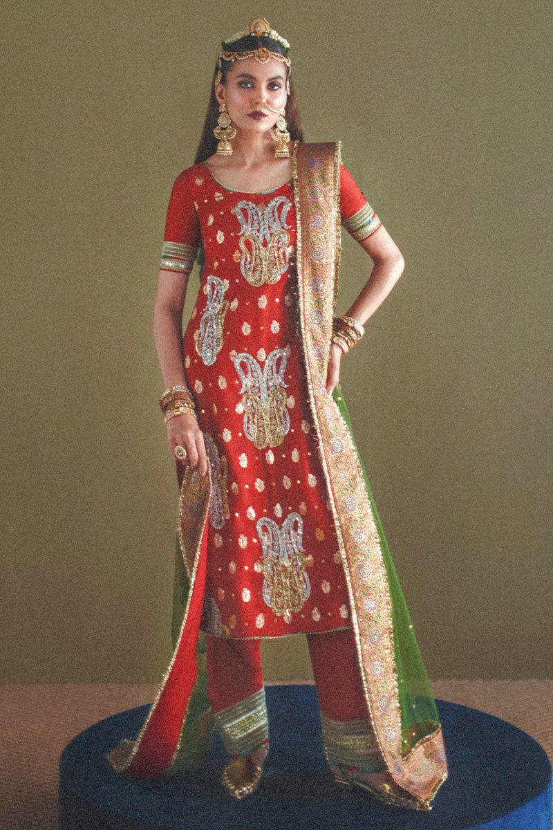 Haute Form I Dastaan Luxury Formals I Laal Pari -  Haute Form Ladies Clothes - Original Designer Dress - House of Maryam