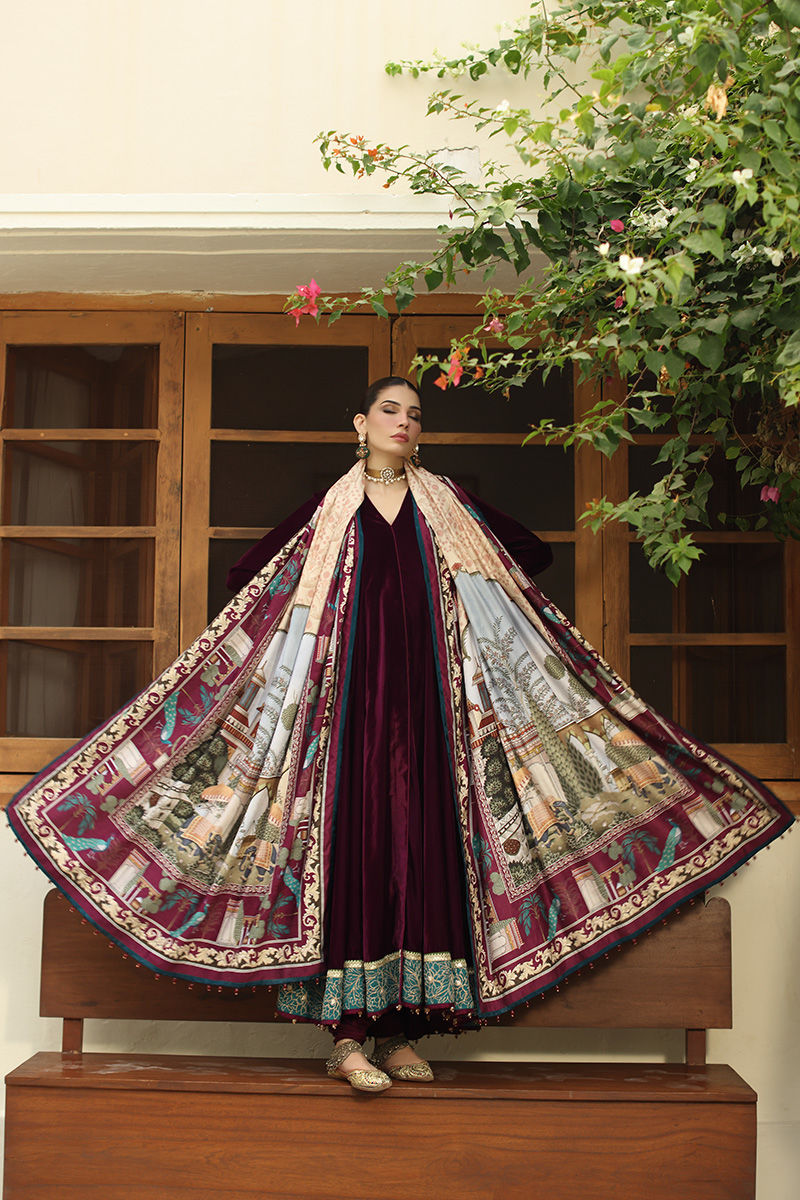 Aisha Imran | Printed Panache Velvet Shawls 25 | Safa Velvet Shawl, image 5