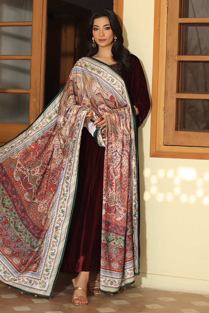 Aisha Imran | Printed Panache Velvet Shawls 25 | Sarai Shirt and Pants, image 6
